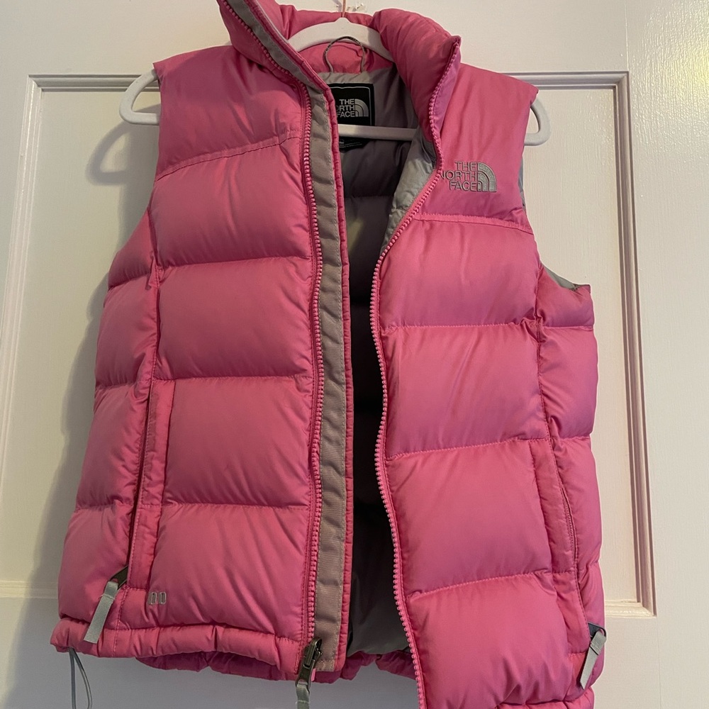 Pink Northface 700down fill puffer in XS.
